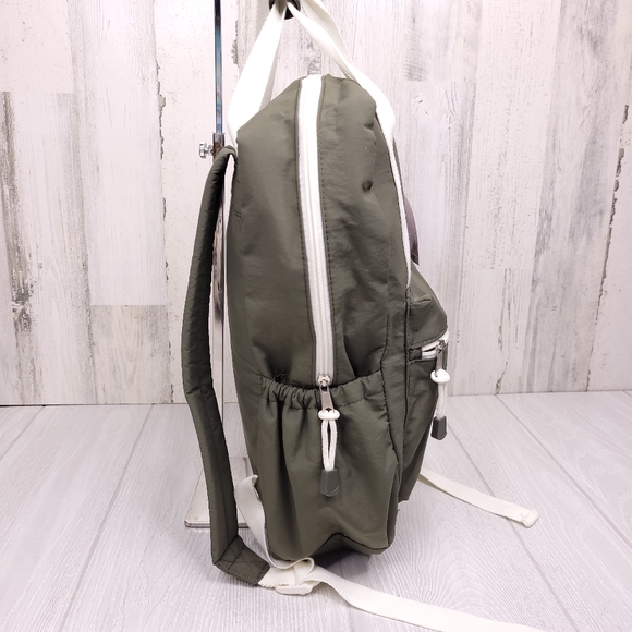 Wild Fable Square Green Backpack NWT - Picture 3 of 7